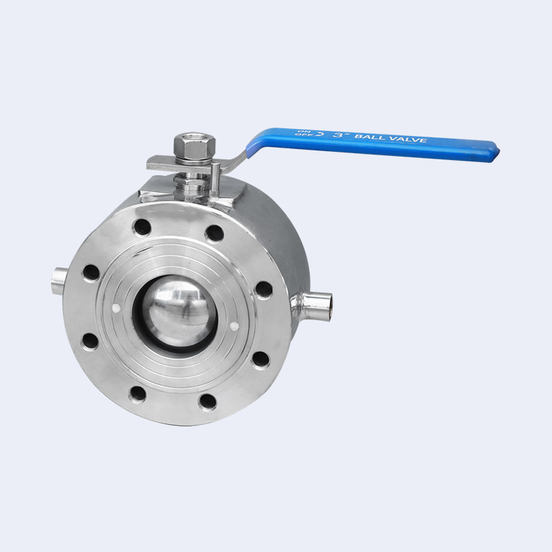 Insulated wafer ball valve