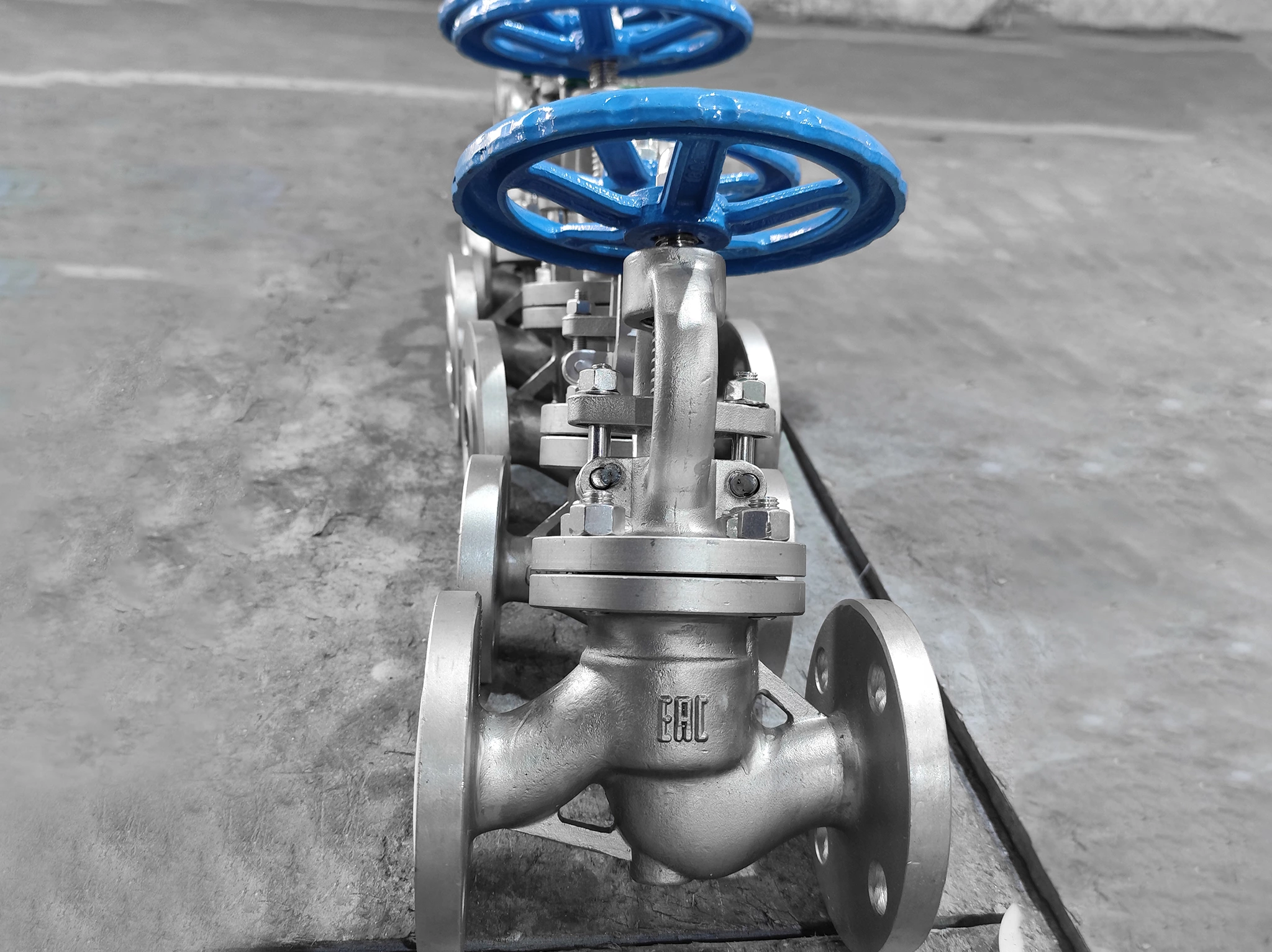 Как обслуживать стальные запорные клапаны?