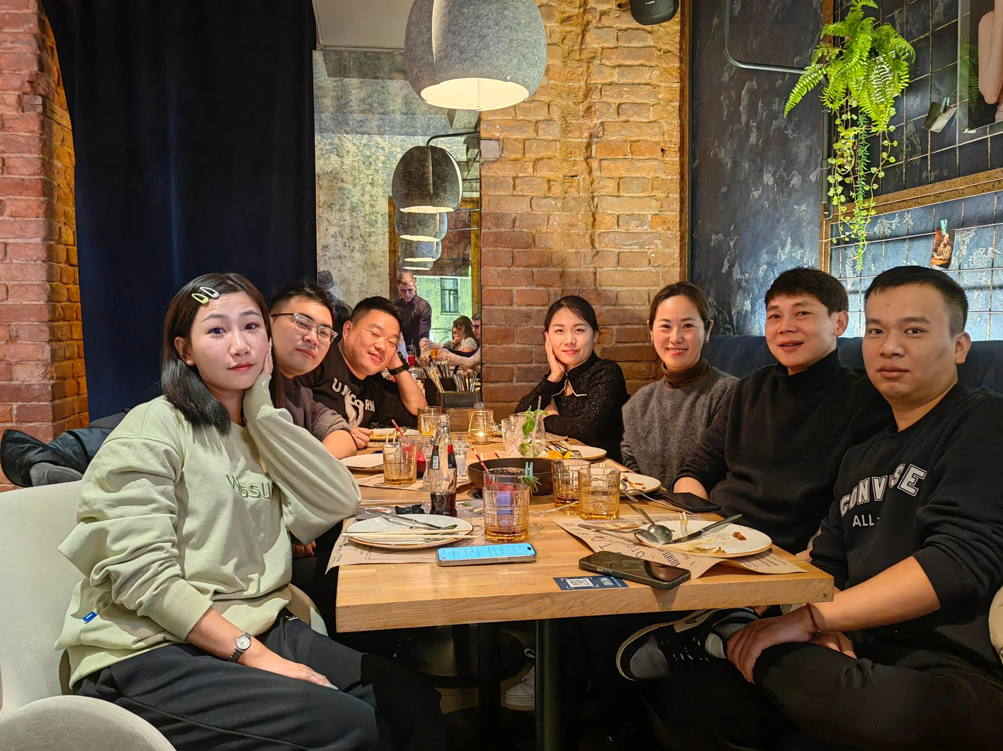 Прощаясь с прошлым на страже Нового года, едиными усилиями идем навстречу новым свершениям