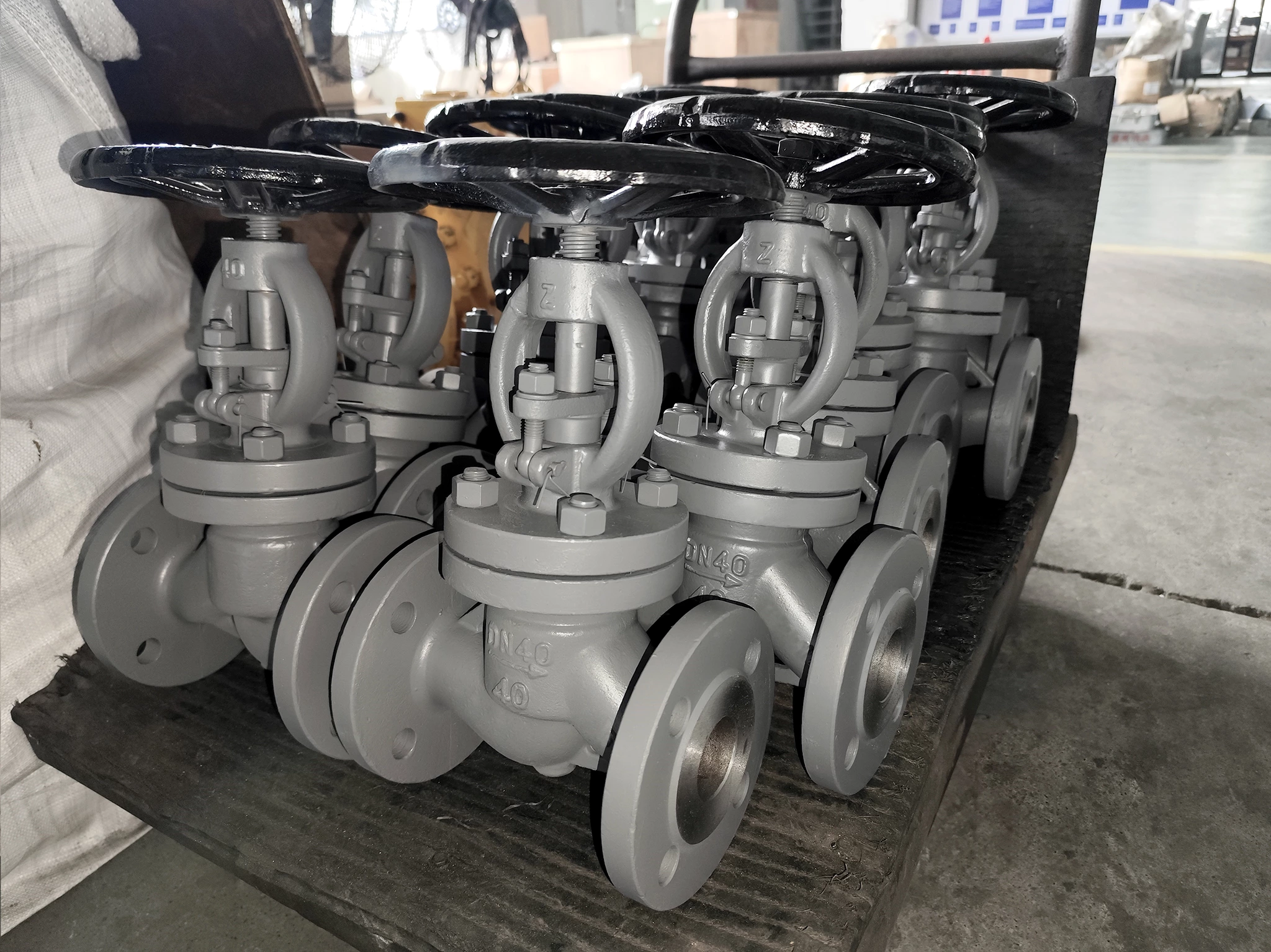 Различить запорные клапаны и сильфонные запорные клапаны